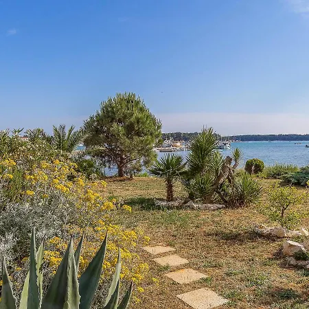 Marinka بريمونتيرا